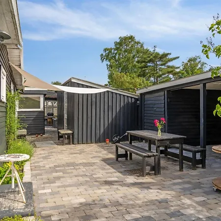 Holiday home Antonie Grenaa