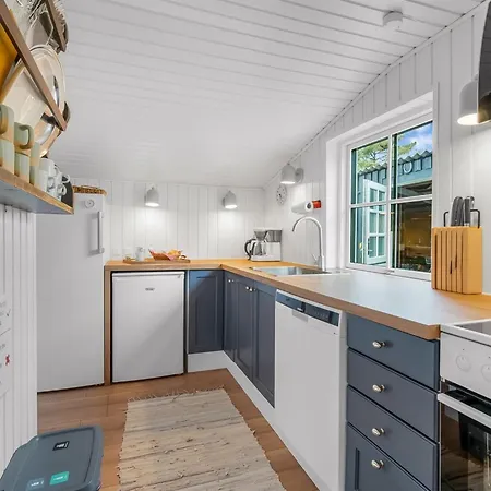 Antonie - 700m From The Sea By Interhome Holiday home